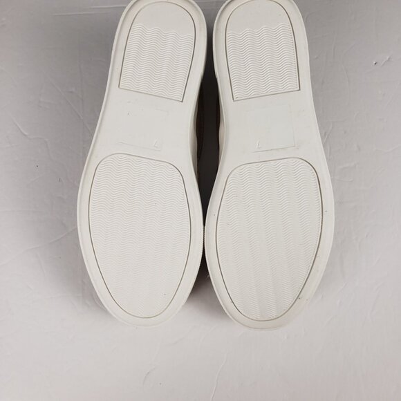 Soda Sz 7 Tan Slip On Vented Comfort Walking Womens Shoes Leisure - Picture 10 of 11